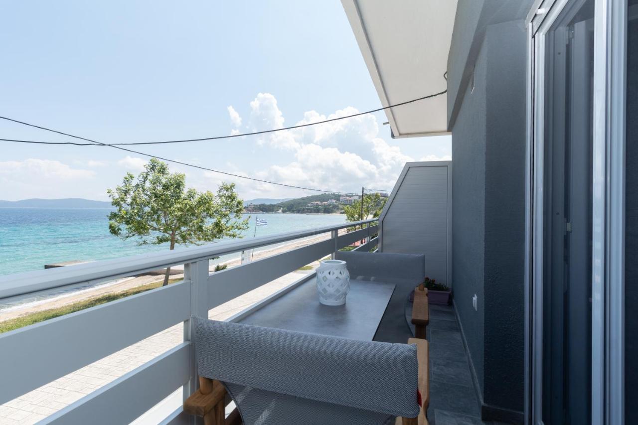Golden Seaside 1 Nea Roda Exterior foto